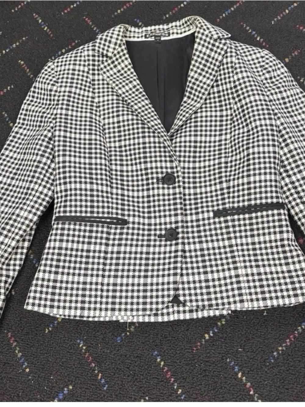 Express women's 3/4 sleeve Jacket blazer - size 0 - Black / White plaid
